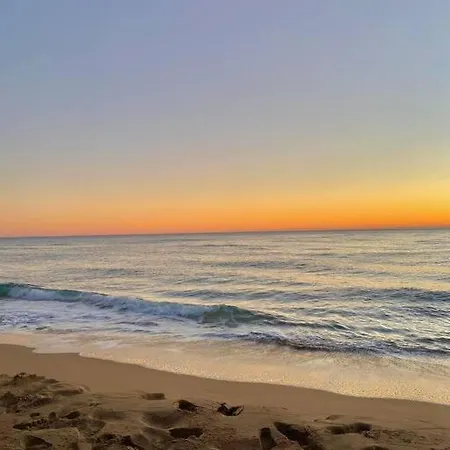 Σπίτι διακοπών Lil' Fam Farm - 10min *