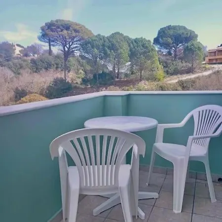 Lil' Fam Farm - 10min Σπίτι διακοπών