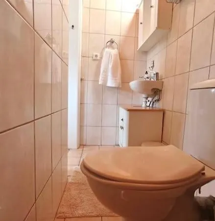 Lil' Fam Farm - 10min Σπίτι διακοπών *