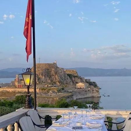 Lil' Fam Farm - 10min