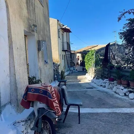 Σπίτι διακοπών Lil' Fam Farm - 10min